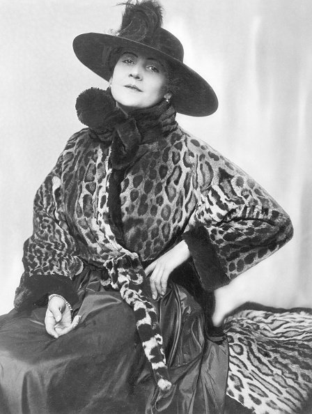 Ezt viselték az emberek, amikor te (meg az anyukád, meg a nagymamád) születtél -  -  - divat, divatos ruhák, divatrend, divattervező, nadrágkosztüm, nadrágkosztümök, stílus, streetstyle, trend, 