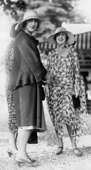 Ezt viselték az emberek, amikor te (meg az anyukád, meg a nagymamád) születtél -  -  - divat, divatos ruhák, divatrend, divattervező, nadrágkosztüm, nadrágkosztümök, stílus, streetstyle, trend, 