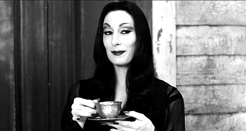 Az Addams Family Morticiája - Anjelica Houston 65 éves -  -  - addams family, anjelica huston, jack nicholson, morticia addams, 