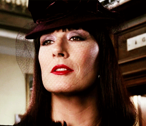 Az Addams Family Morticiája - Anjelica Houston 65 éves -  -  - addams family, anjelica huston, jack nicholson, morticia addams, 