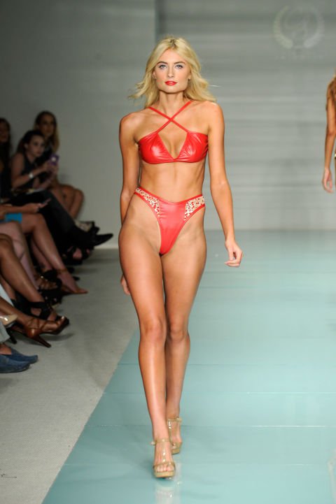 Ennél őrültebb fürdőruhákat már nem kérünk idén nyárra -  -  - bikini, bikini body guide, bikini divat 2016, bikinibody, fürdőruha, strand, vízpart, 