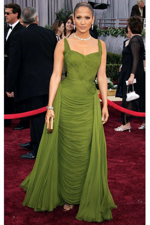 47 fotó a ma 47 éves Jennifer Lopez lehengerlő stílusáról -  -  - chanel, grammy, grammy 2016, grammy awards, grammy díj, jennifer lopez, oscar gála, stílus, versace, zuhair murad, 