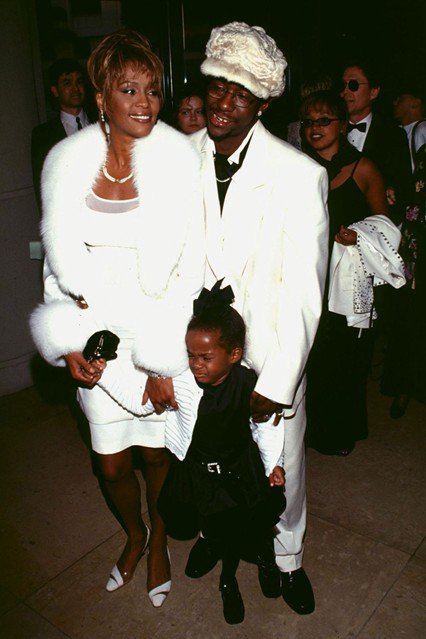 53 éves lenne Whitney Houston -  -  - bobbi brown, bobbi kristina, grammy díj, in memoriam, whitney houston, 