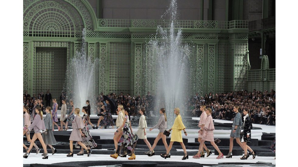 40 felejthetetlen Chanel-pillanat - 133 éve született Coco Chanel -  -  - chanel, coco chanel, couture, karl lagerfeld, ready to wear, 