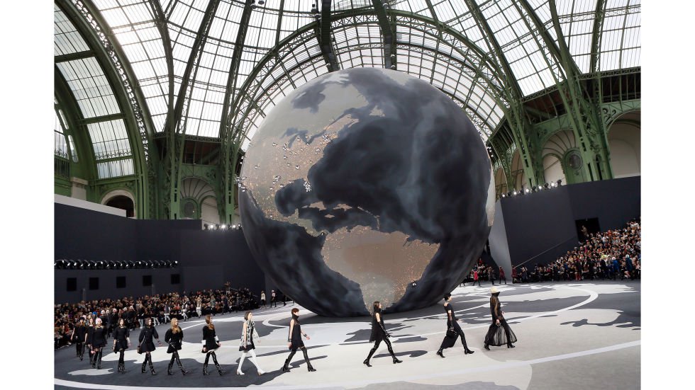 40 felejthetetlen Chanel-pillanat - 133 éve született Coco Chanel -  -  - chanel, coco chanel, couture, karl lagerfeld, ready to wear, 