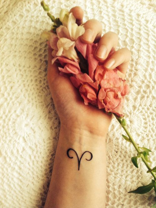 Horoszkóp inspirálta, menő tetoválások az asztrológia szerelmeseinek -  -  - asztrológia, horoszkóp, szeptemberre ajánljuk, 