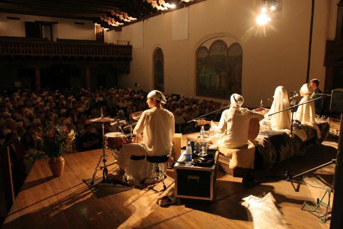 A lélek és az elme megtisztítása-koncertélmény Snatam Kaurral - Kikapcsoló - STYLENEWS - koncert, mantra, snatam kaur budapest, spiritualitás,