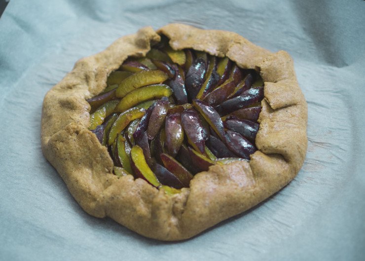 Szilvás galette recept ( vegán) - STYLELIFE -  - friss receptek, szilva, vegán,