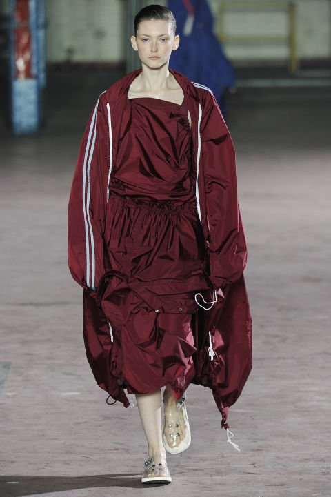 30 ruha, amit látnod kell a London Fashion Weekről -  -  - london, london fashion week, stílus, tavasz/nyár2017, 