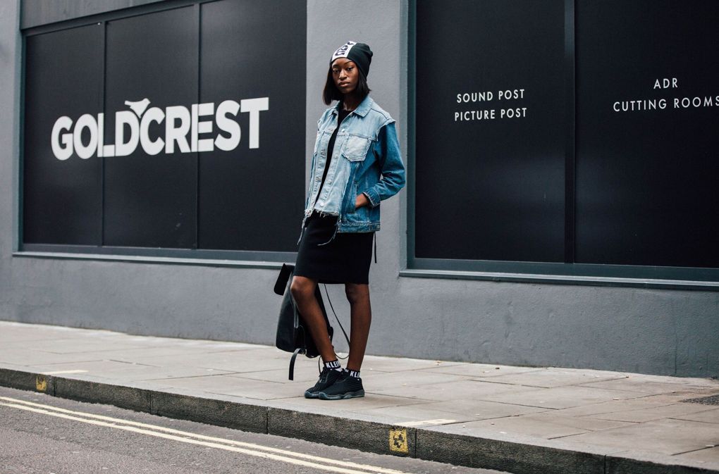 Az ultrasikkes londoniak - London Fashion Week utcai stíluskörkép -  -  - london, londoni divathét, streetstyle at.com, 