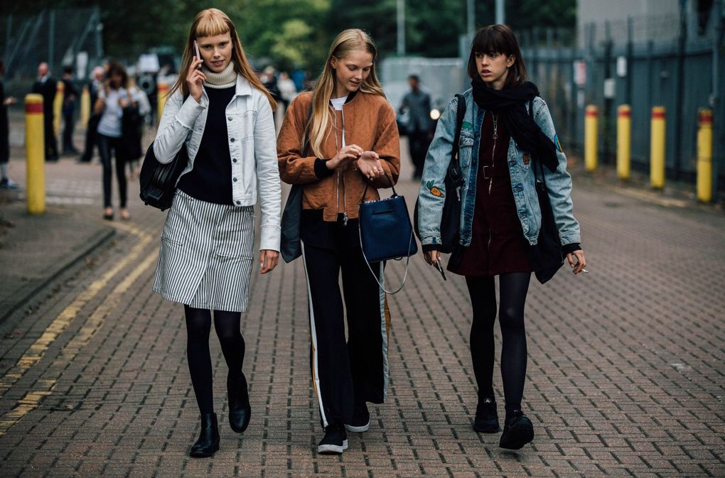 Az ultrasikkes londoniak - London Fashion Week utcai stíluskörkép -  -  - london, londoni divathét, streetstyle at.com, 