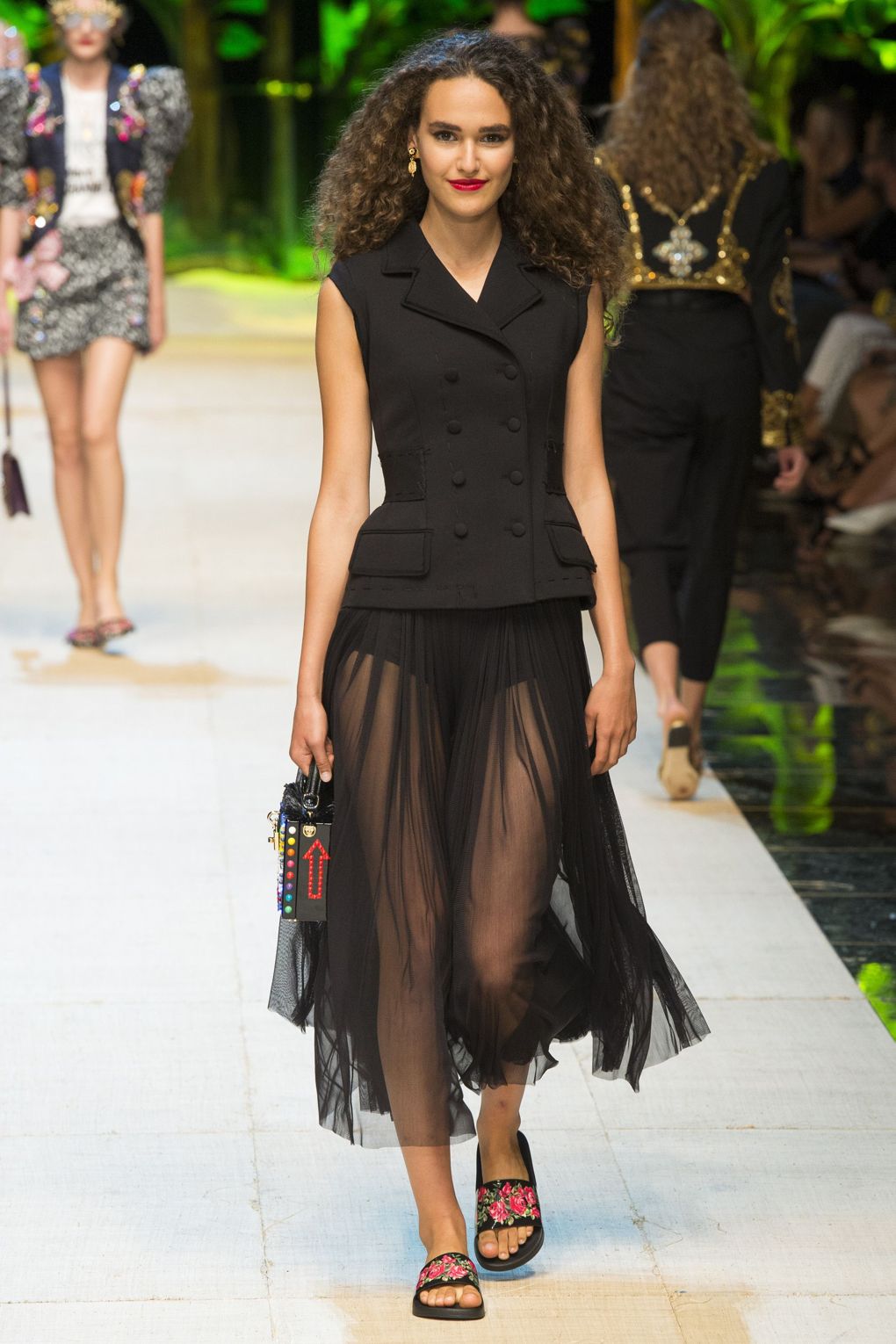 30 legcoolabb outfit, amit látnod kell a Milánói Divathétről -  -  - milánó, milánói divathét, tavasz/nyár 2017, 