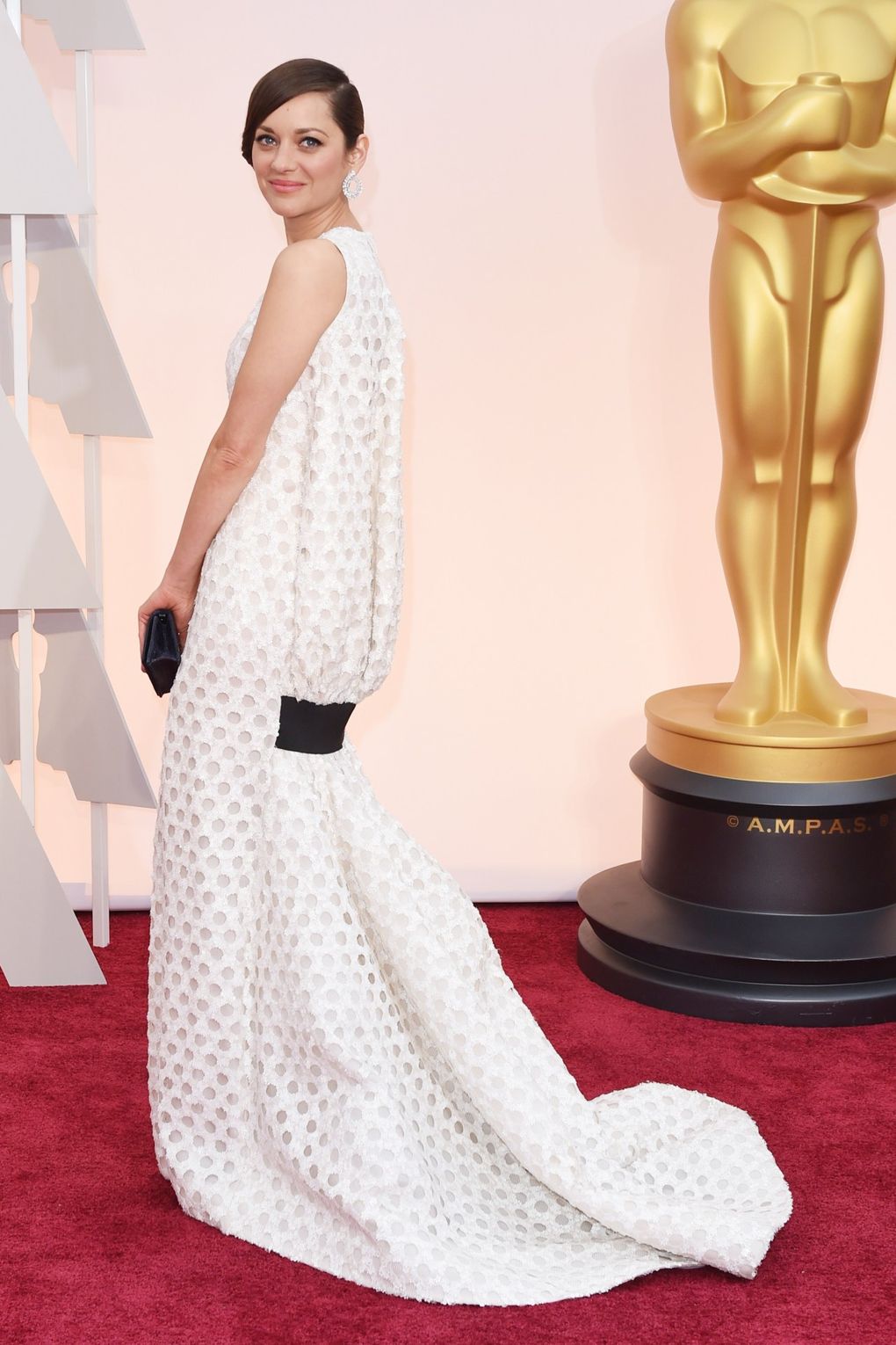 Önmagamnak lenni sem egyszerű, hát még mássá válni csak a reklám kedvéért. - Marion Cotillard -  -  - francia film, marion cotillard, stílus, színészet, 