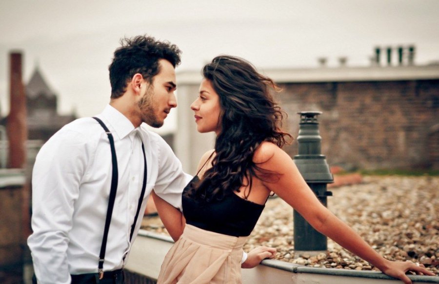 Ha tétje van, könnyen elhibázod - ÉLETÉRZÉS - Mindent egymásért - életmesék, ismerkedés, párkeresés, társkeresés, viselkedés, 